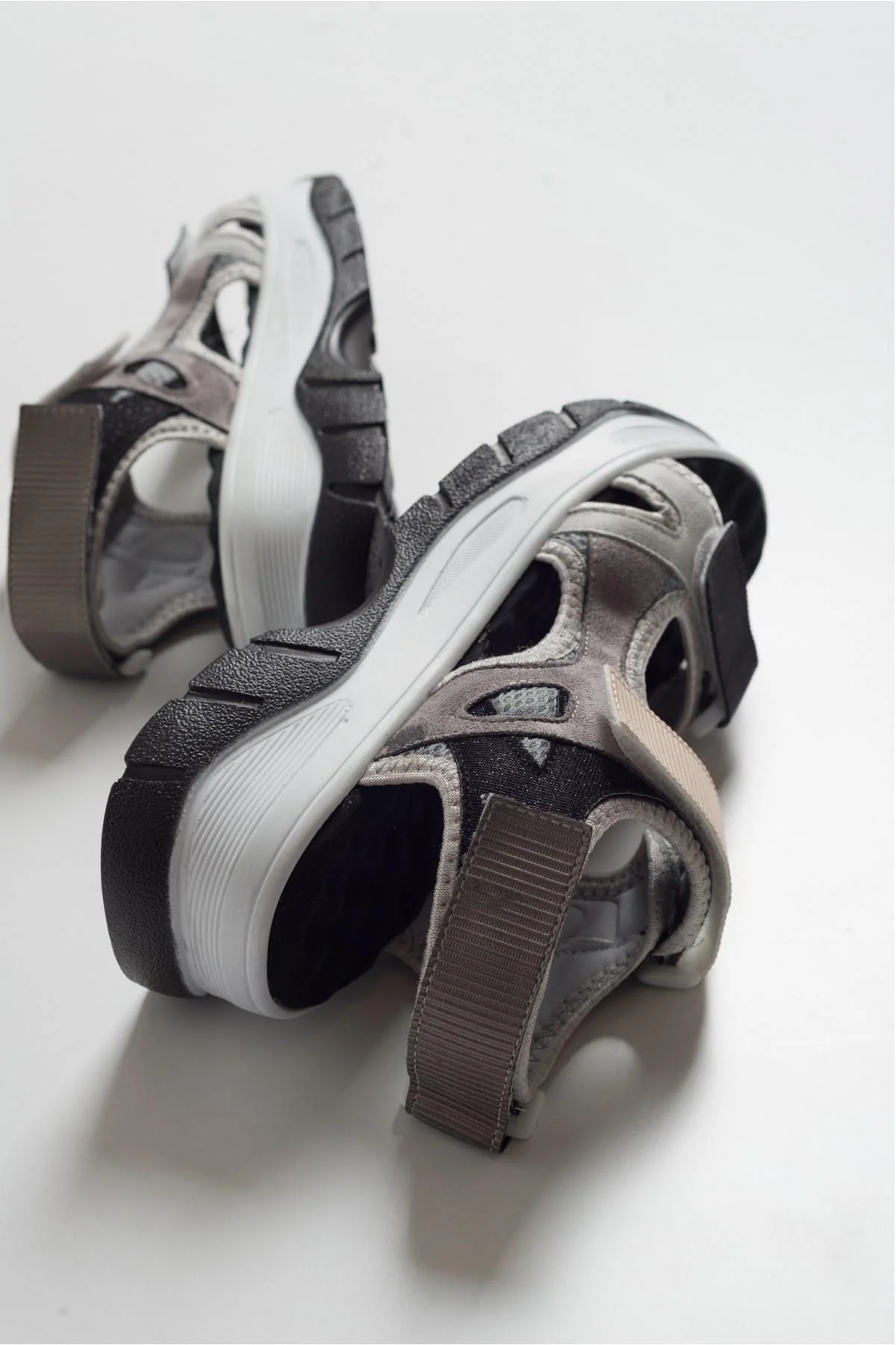 4740 - Black Multi Sandal (Women) - Image 5