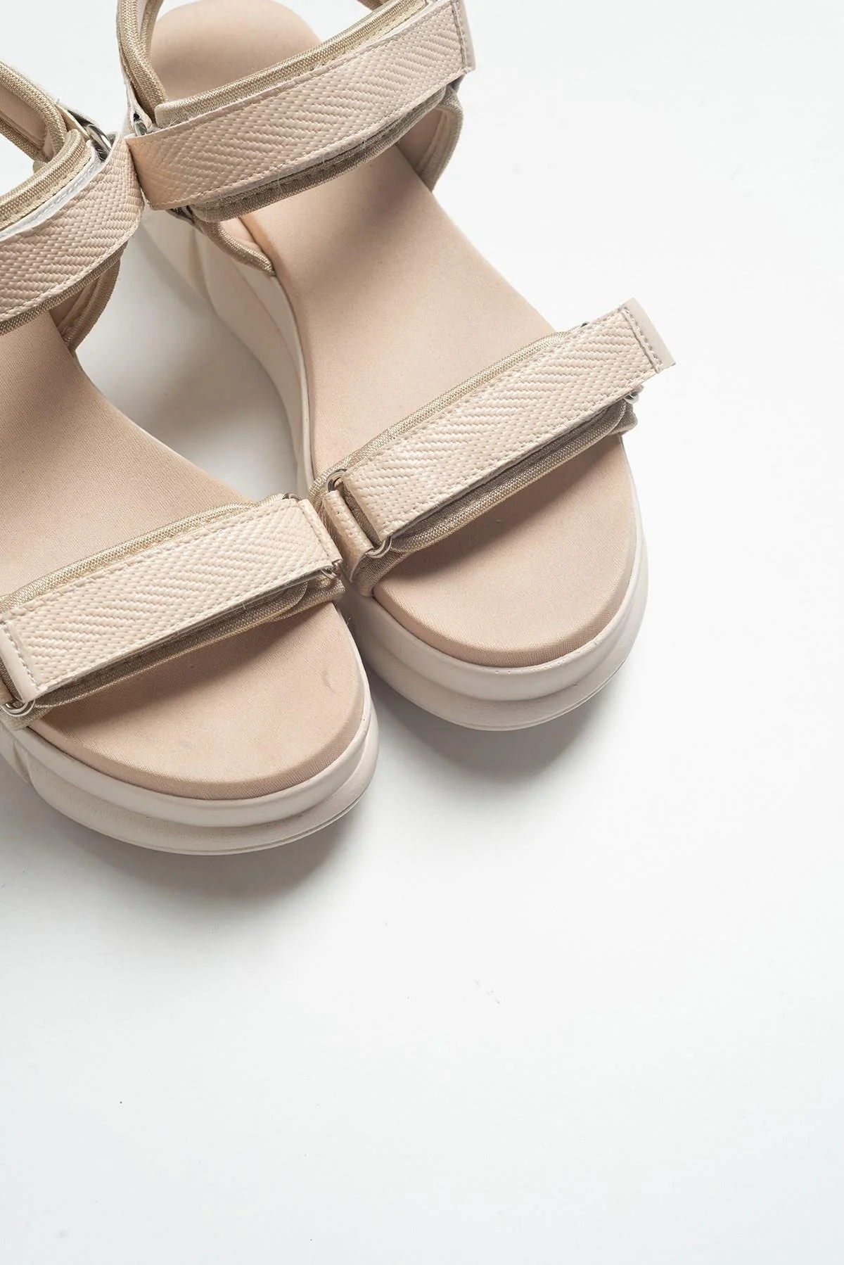 4760 - Beige Sandal (Women) - Image 4