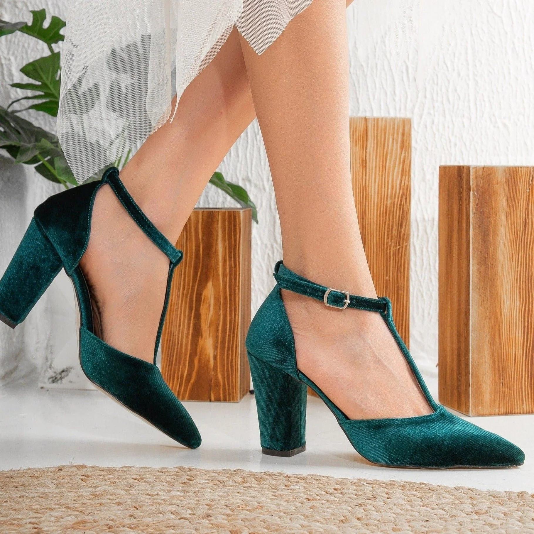 Angelique - Emerald Green Velvet Heels - Image 2