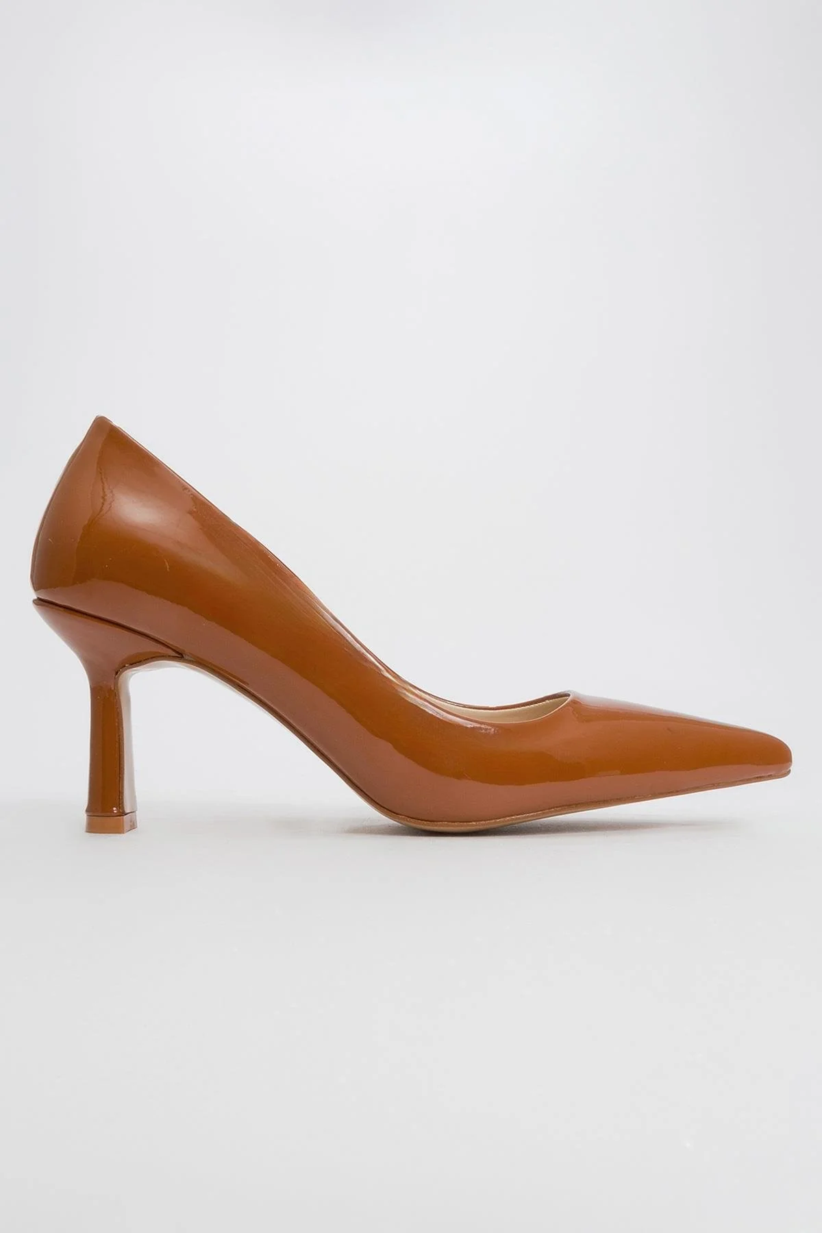 Calse - Cognac Patent Heeled Shoe (Women) - Image 4