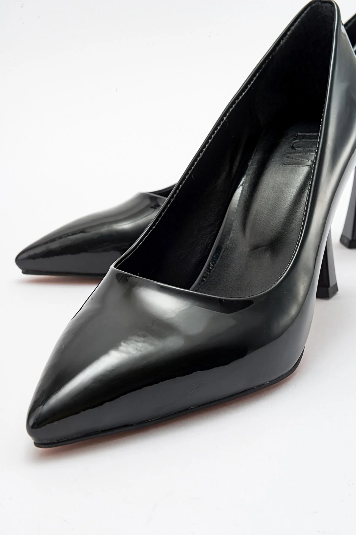 Forest Black Patent Pointed Toe Pump (Women) - Image 2