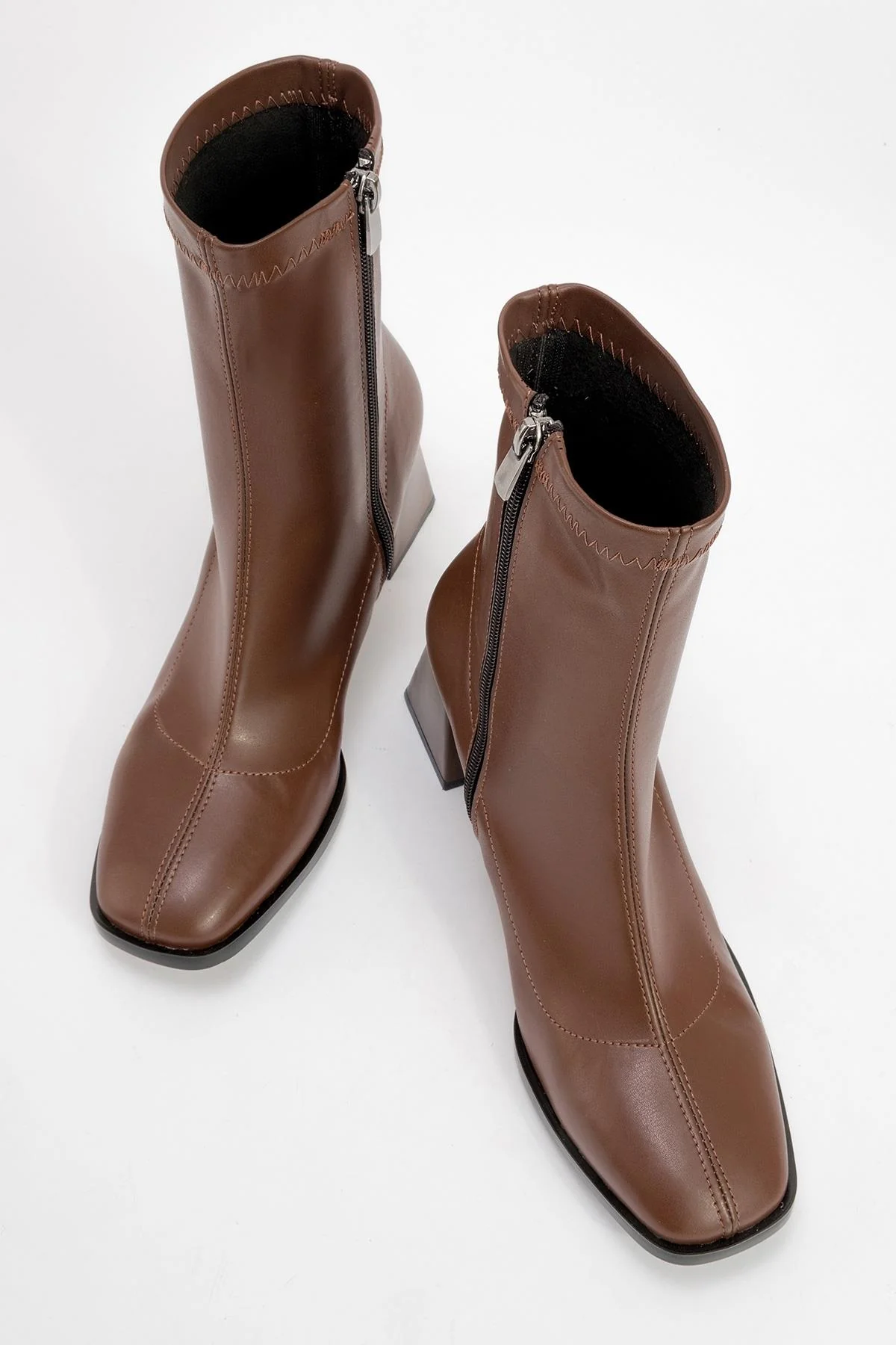Plesa Brown Chunky Heel Boot (Women) - Image 2