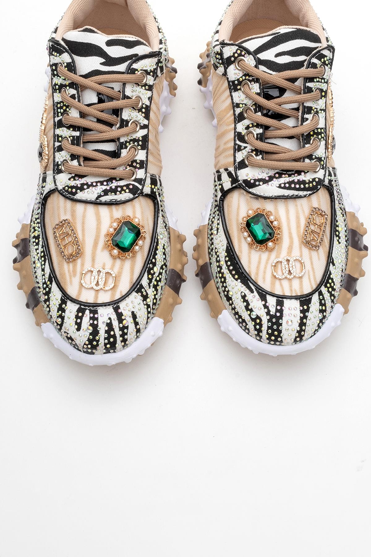 Vero - Beige Patterned Jeweled Sneaker (Women) - Image 2